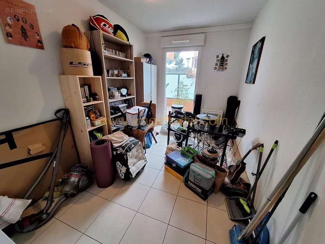 Appartement à PUGET-SUR-ARGENS