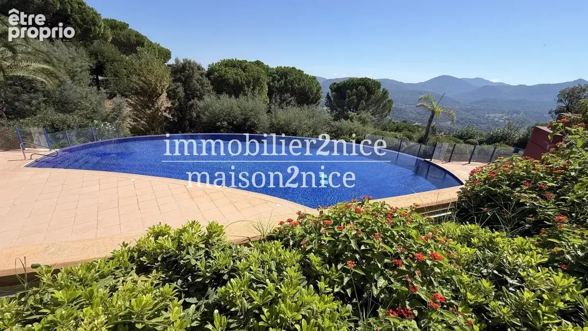 Ultra luxe - Mandelieu - Parfait état - Terrasse - Garage - photo 8