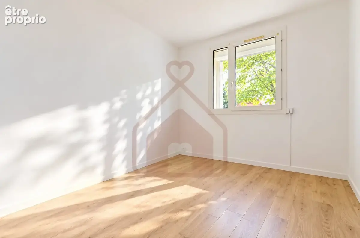 Appartement 4 pièces 84 m² à vendre à Le Kremlin-Bicetre (94270) - photo 8