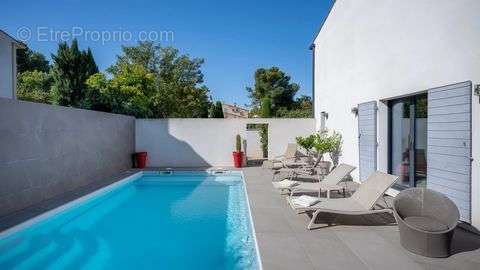 Maison à MAUSSANE-LES-ALPILLES