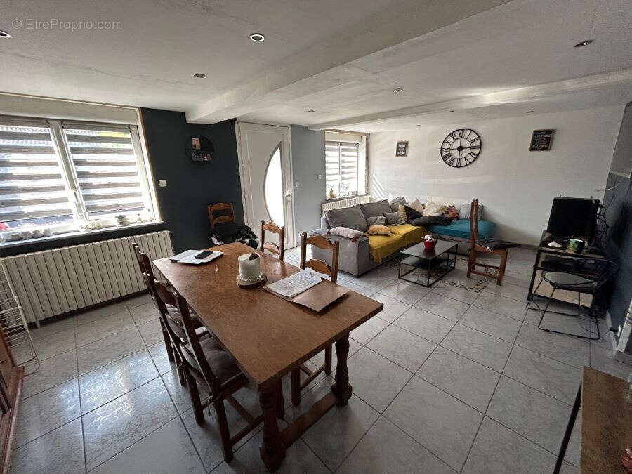 Maison à HASNON
