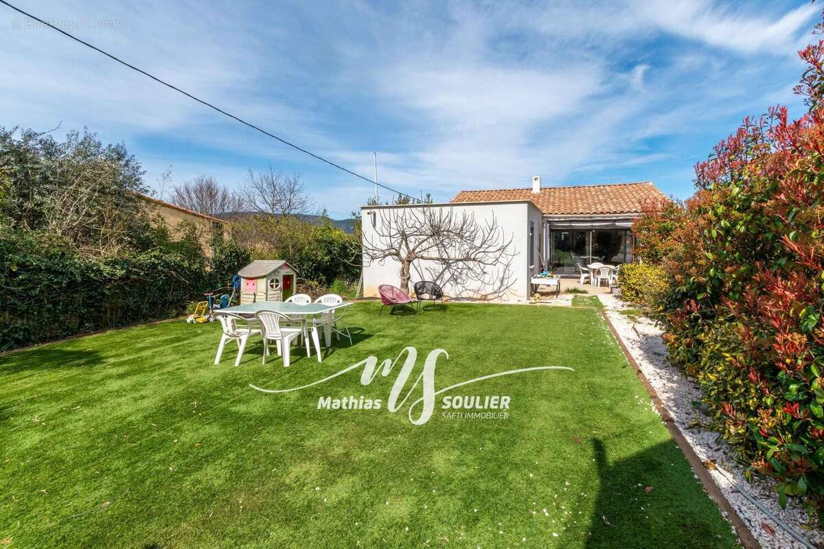 Photo 2 - Maison à ROUGIERS