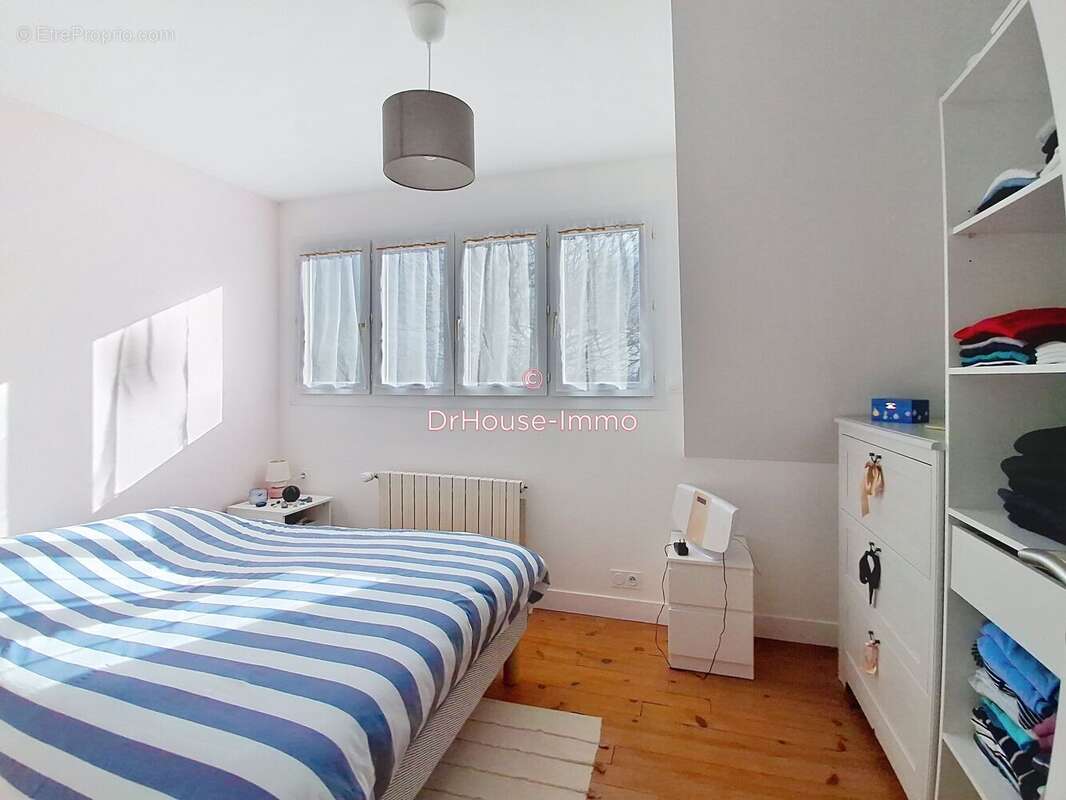 Maison 133 m² à Saint-Senier-Sous-Avranches  - photo 42
