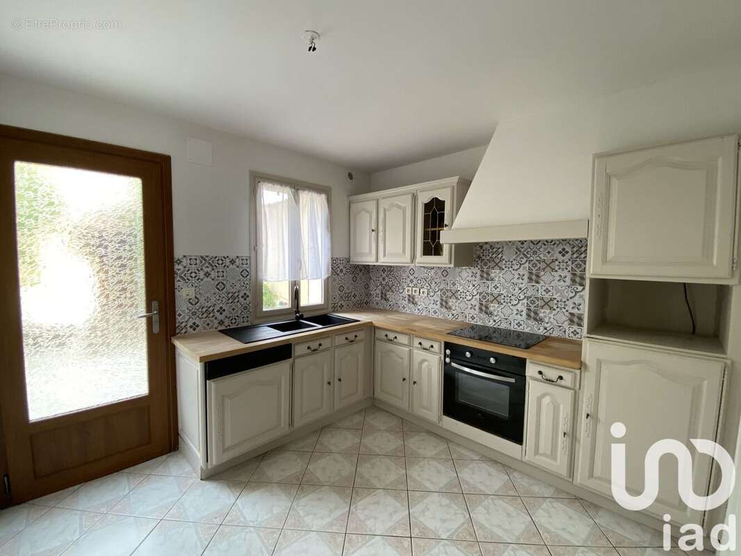 Photo 5 - Maison à REIMS