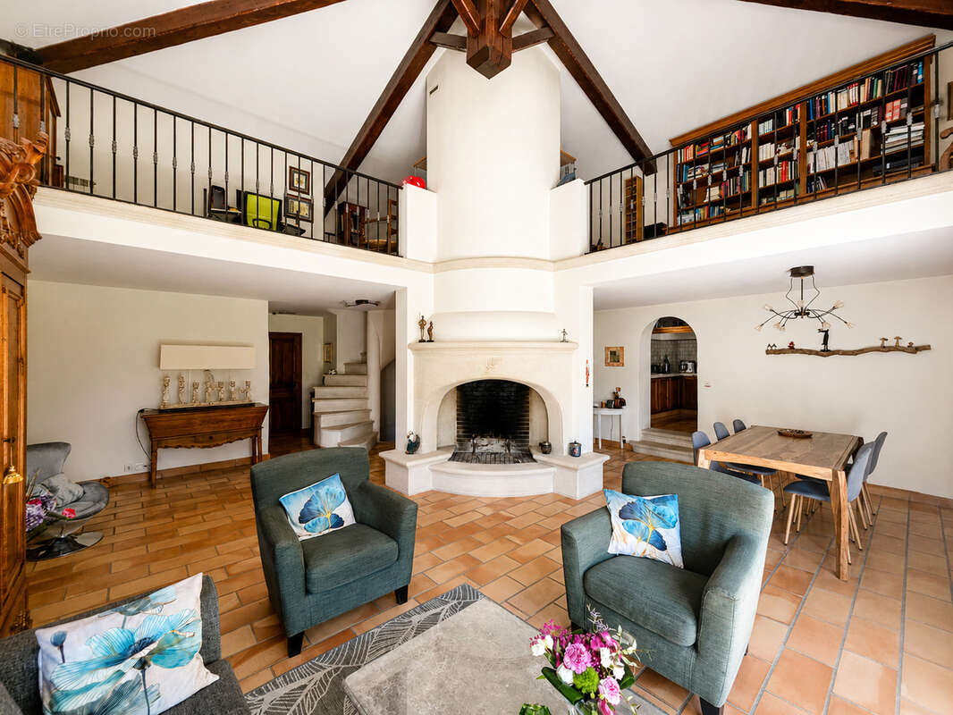 Maison à MARIGNANE