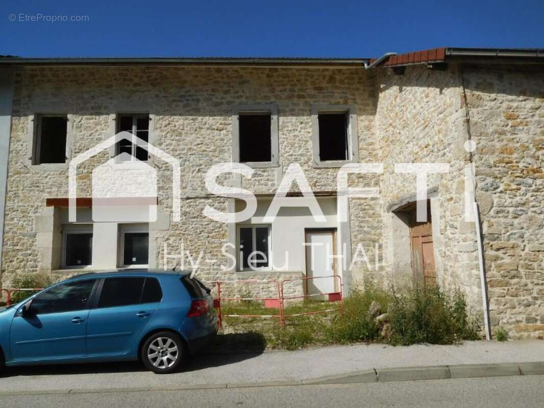 Appartement 600 m² à Thoirette  - photo 3