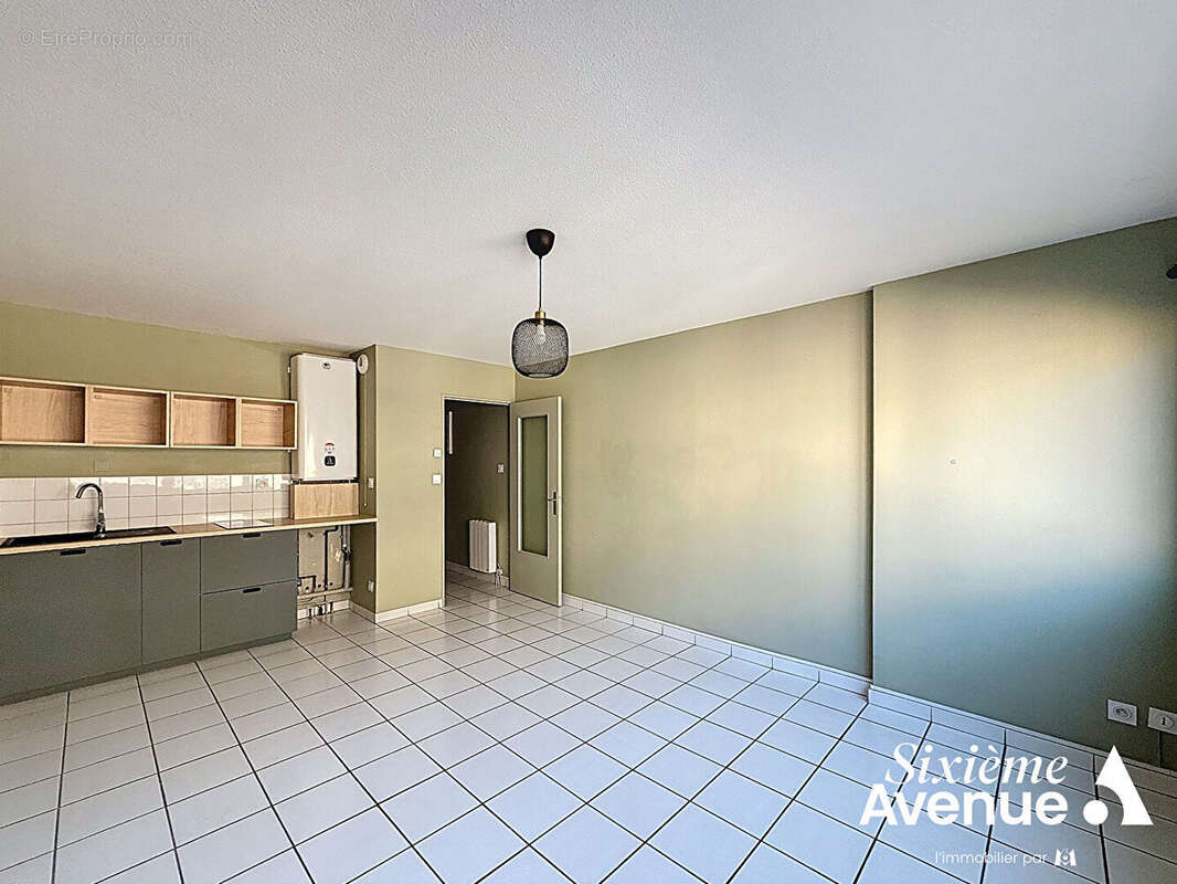 Appartement à LYON-8E