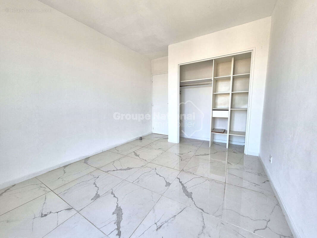 Appartement 4 pièces de 81 m² avec parking et cave - photo 10