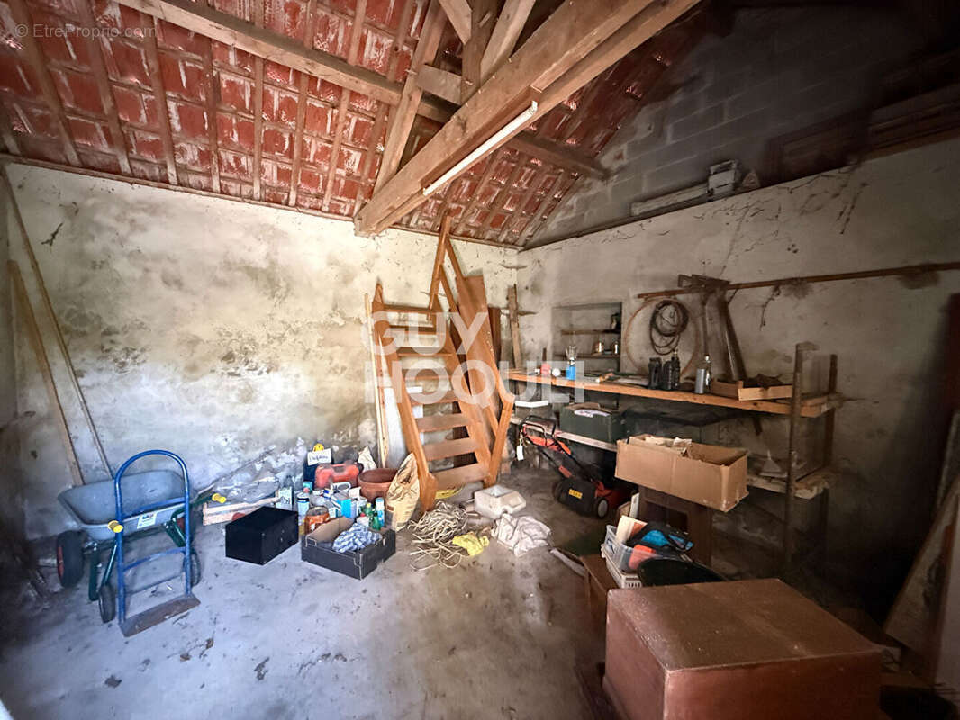 Maison Paley 7 pièce(s) avec 4/5 chambres dans le petit village de Paley A SAISIR - photo 4