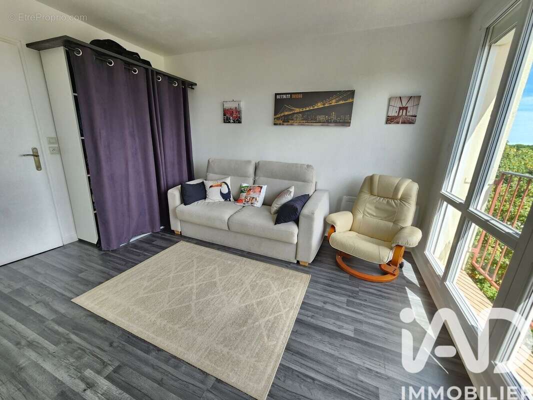 Appartement 26 m² à La Chapelle-Saint-Luc  - photo 5