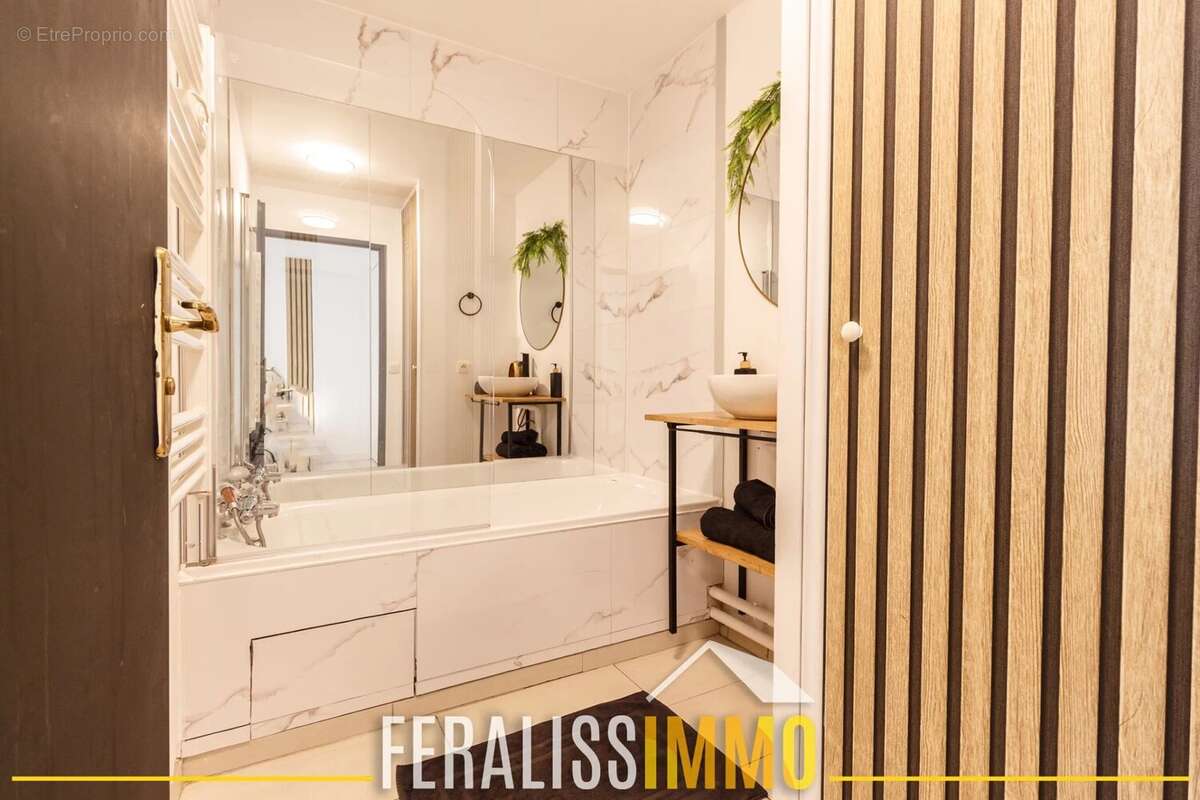 Appartement à VAUREAL