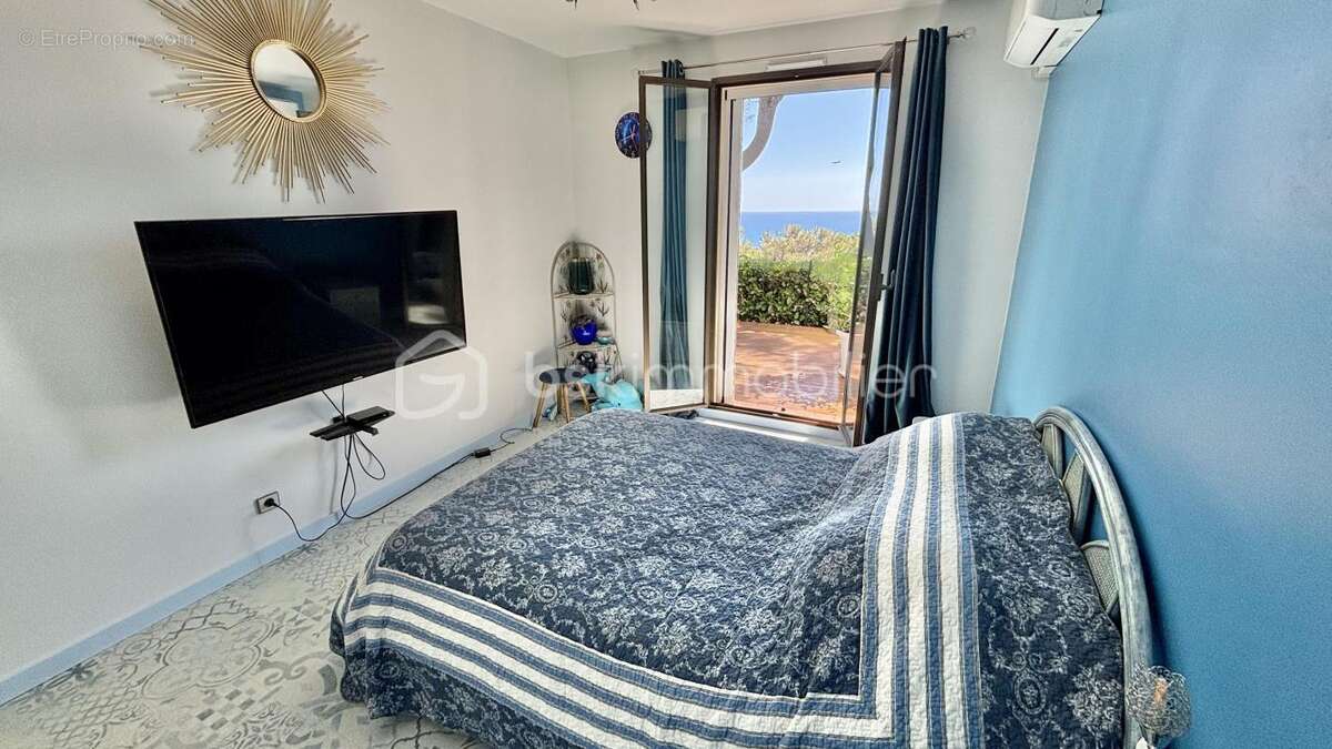 Appartement à VILLENEUVE-LOUBET