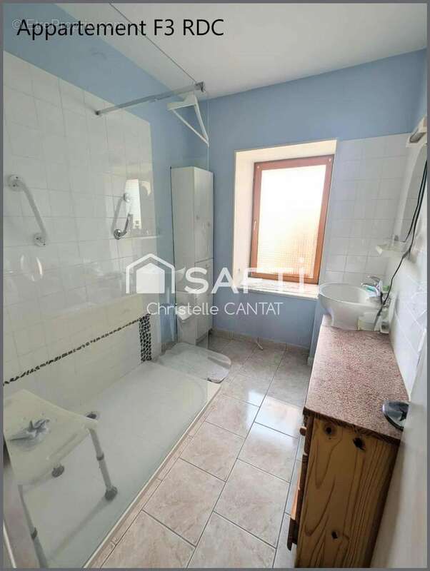 Photo 6 - Maison à MONTLUCON