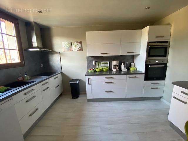 Maison à DROUE-SUR-DROUETTE