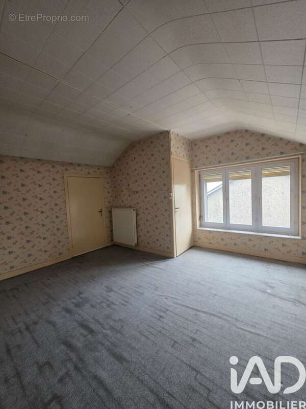 Photo 8 - Maison à CRUSNES