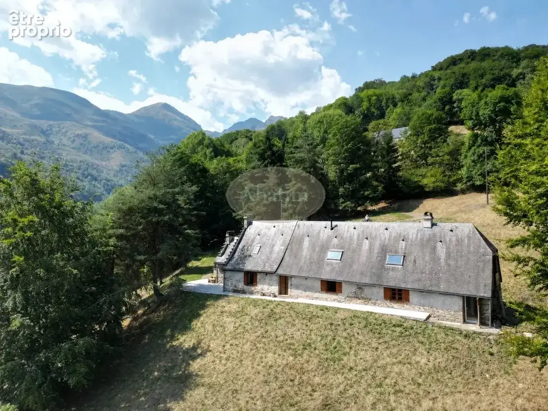 Splendide bergerie rénovée 1,7 ha - photo 16