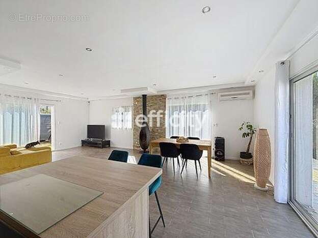 Maison 95 m² à Moras-En-Valloire  - photo 9