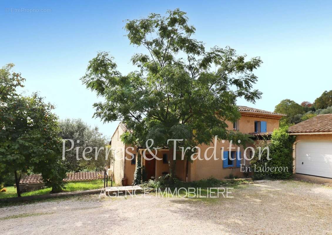 Maison à SAINT-SATURNIN-LES-APT