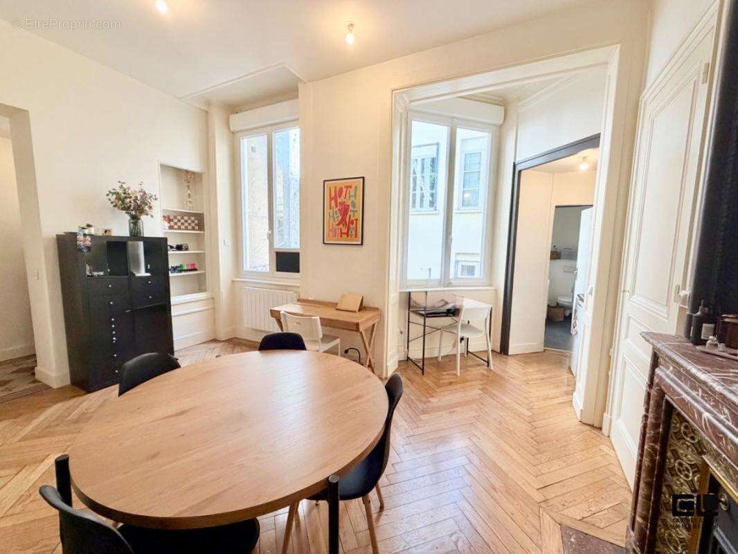 Appartement à LYON-2E