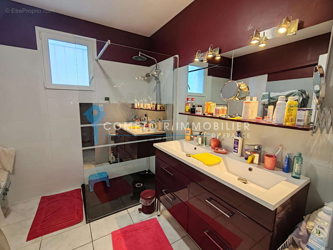 A VENDRE Maison de plain-pied 4 pièce + garage indépendant - photo 10