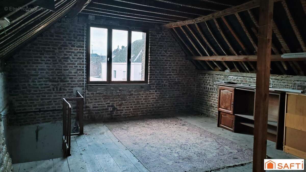 Maison 67 m² à Le Nouvion-En-Thierache  - photo 8