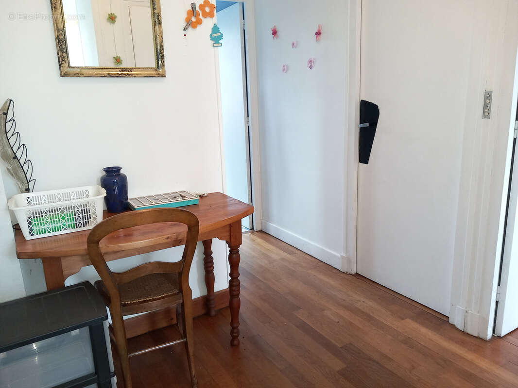 Maison à AZAT-CHATENET