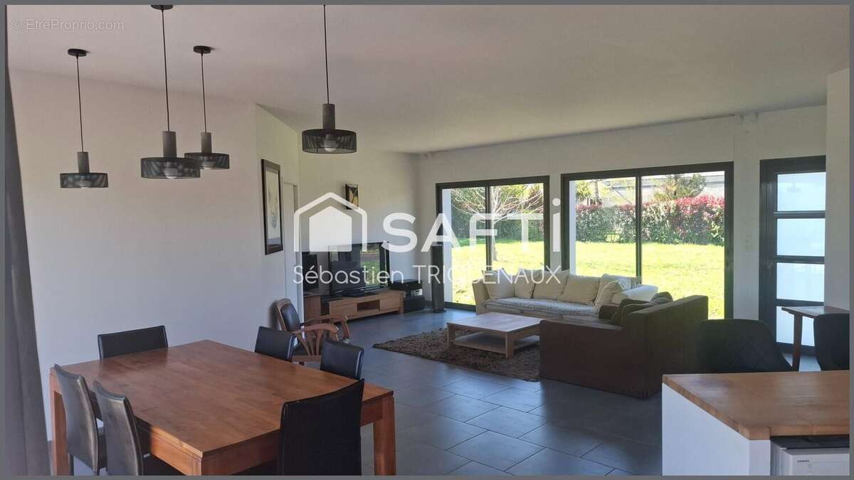 Photo 4 - Appartement à GREZ-NEUVILLE