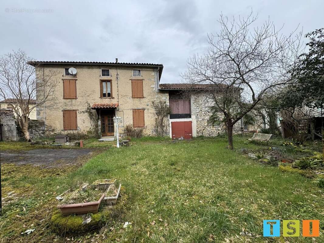 Fermette Comminges de 88 m² sur une parcelle de - photo 2