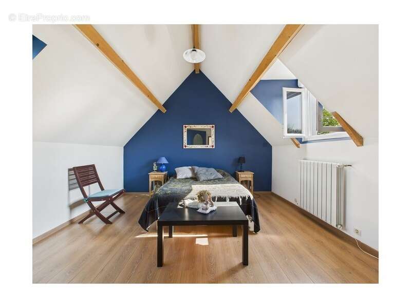 Maison à HOUDAN