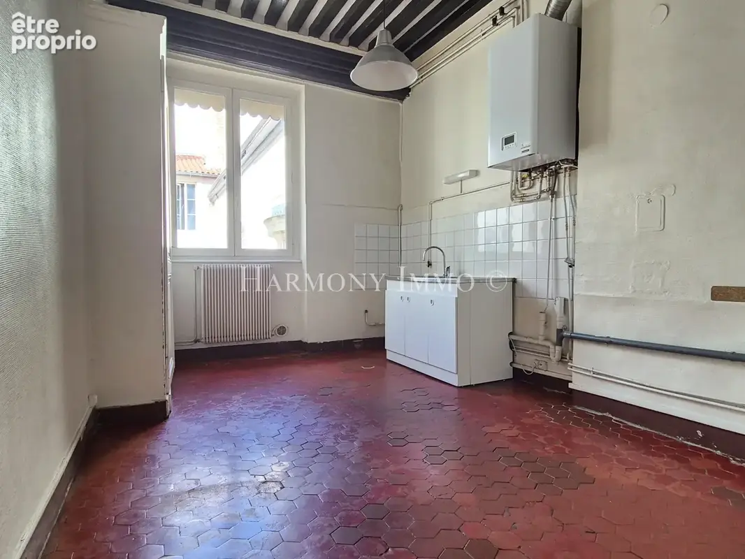 Bel appartement ancien de 167 m2 en dernier étage à 2 pas de la place Bellecour - photo 15