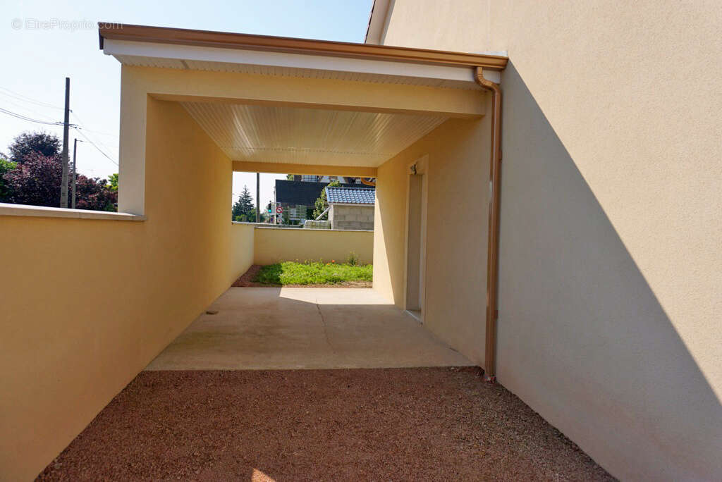 Maison à PARAY-LE-MONIAL