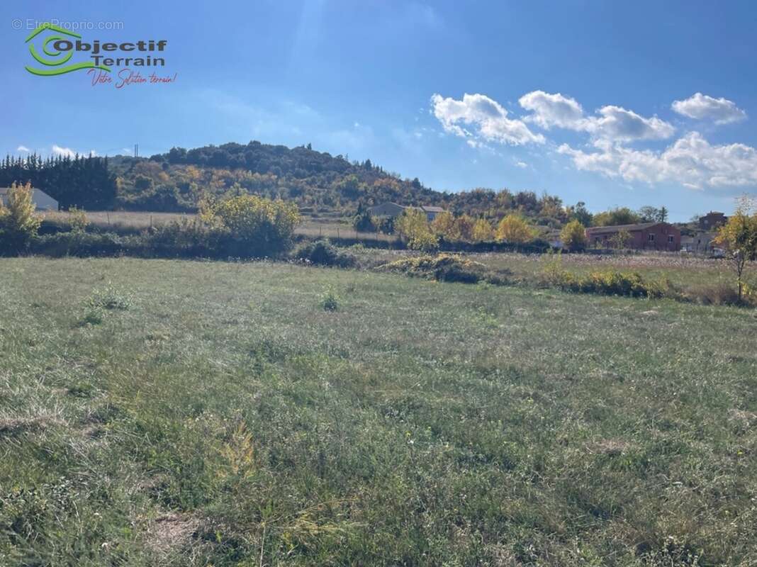 Terrain à HEREPIAN