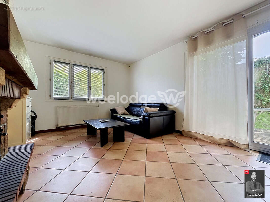 Maison 84 m² à Jouy-Le-Moutier  - photo 6
