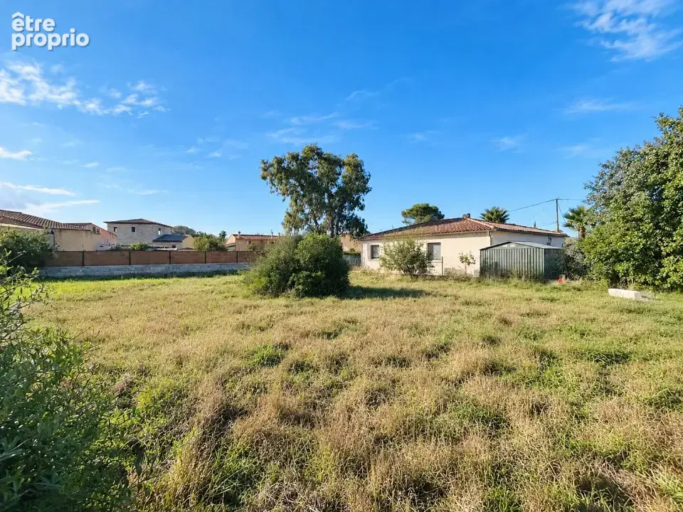 Terrain 750 m² à vendre à Le Cannet-Des-Maures (83340) - photo 3