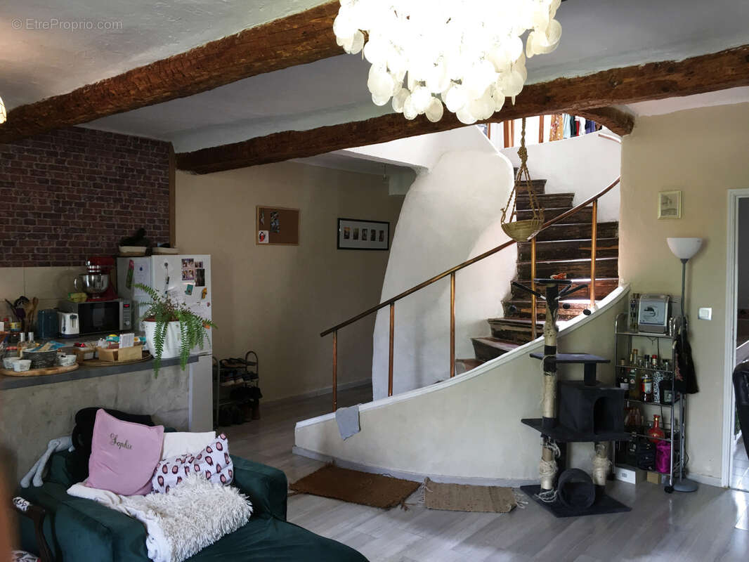 Maison à PLAN-DE-LA-TOUR