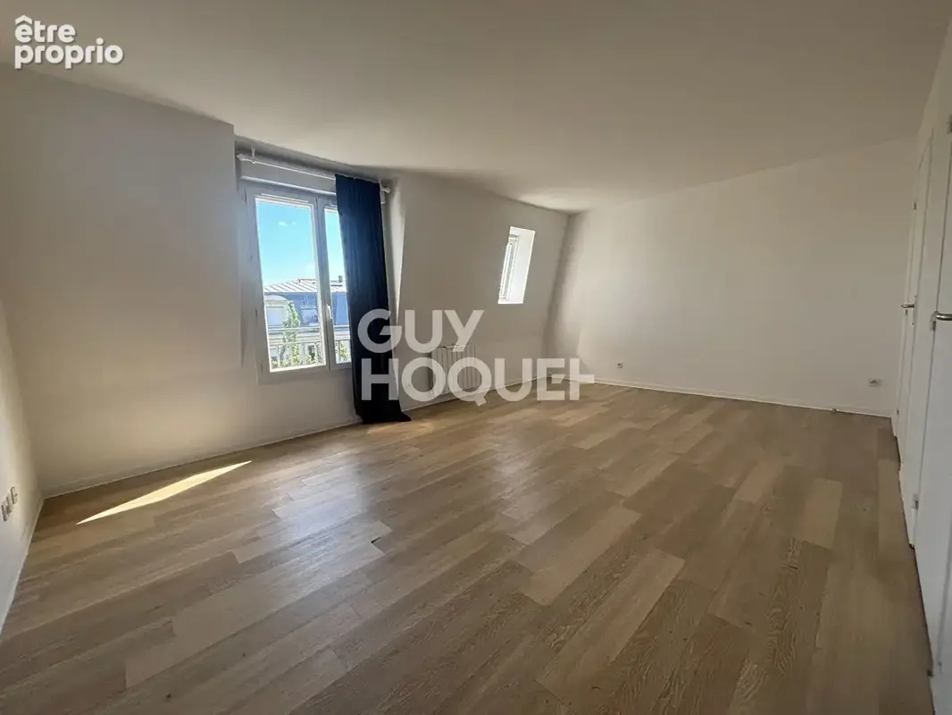 Studio 29 m² ? dernier étage avec ascenseur ? résidence sécurisée - photo 3