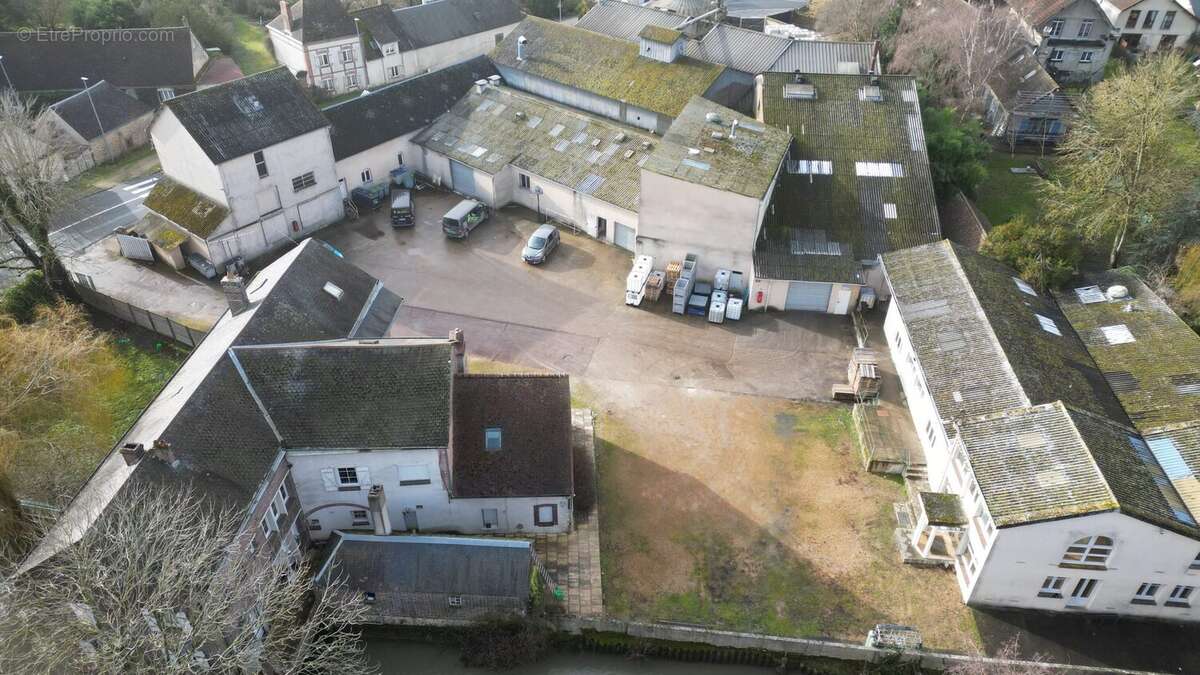 Commerce à NOGENT-SUR-EURE