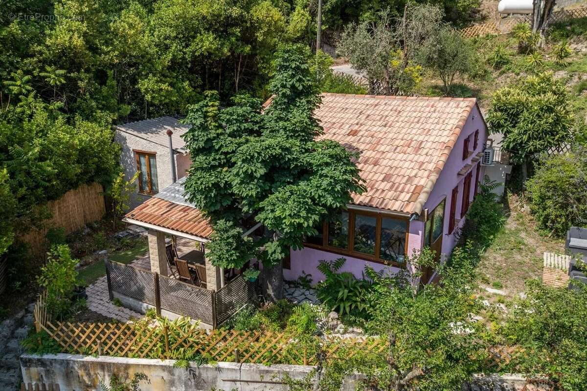 Escarene : bien rare sur le secteur ! propriété de charme avec maison individuelle 4 pièces, 3 chambres, bureau, 185m²  en total - photo 28