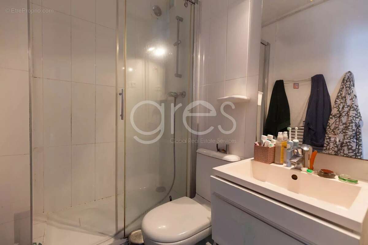 Appartement à PARIS-7E