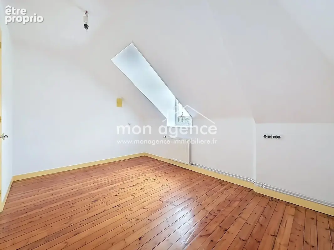 Propriété bourgeoise de caractère – Parc arboré de 2 437 m² – Environnement privilégié - photo 15