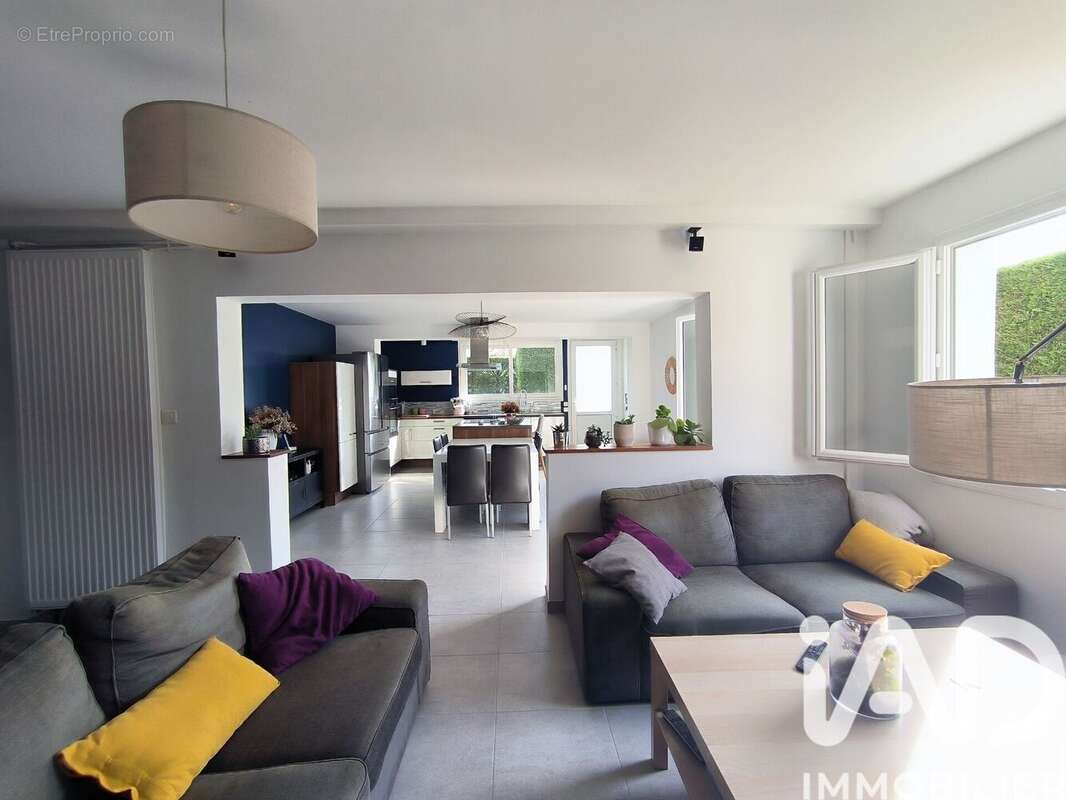 Photo 3 - Maison à ARNAS