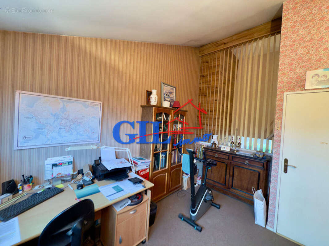 Maison à SAVIGNY-LE-TEMPLE