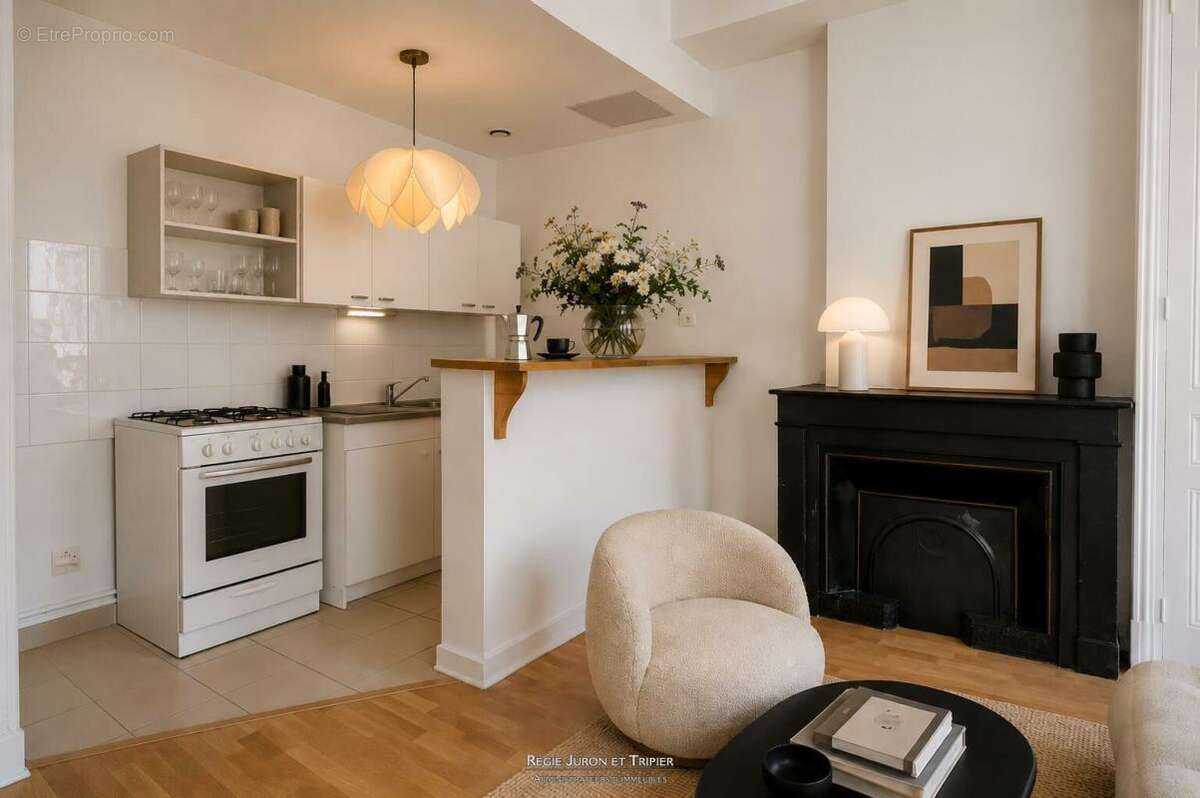 Rue de Sèze - Appartement 2 pièces en étage élevé sur cour - photo 2