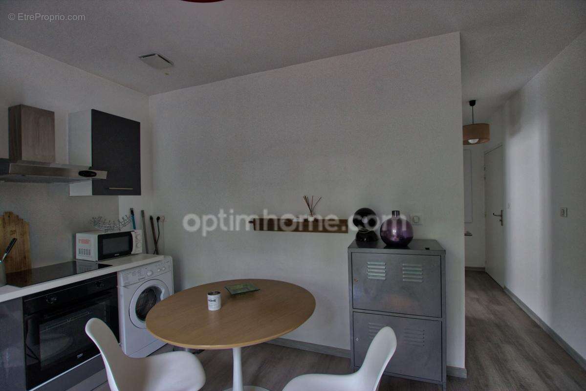A vendre superbe  t2 rangueil en petite residence recente - photo 2