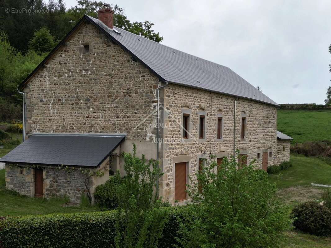 Maison à GOUTTIERES