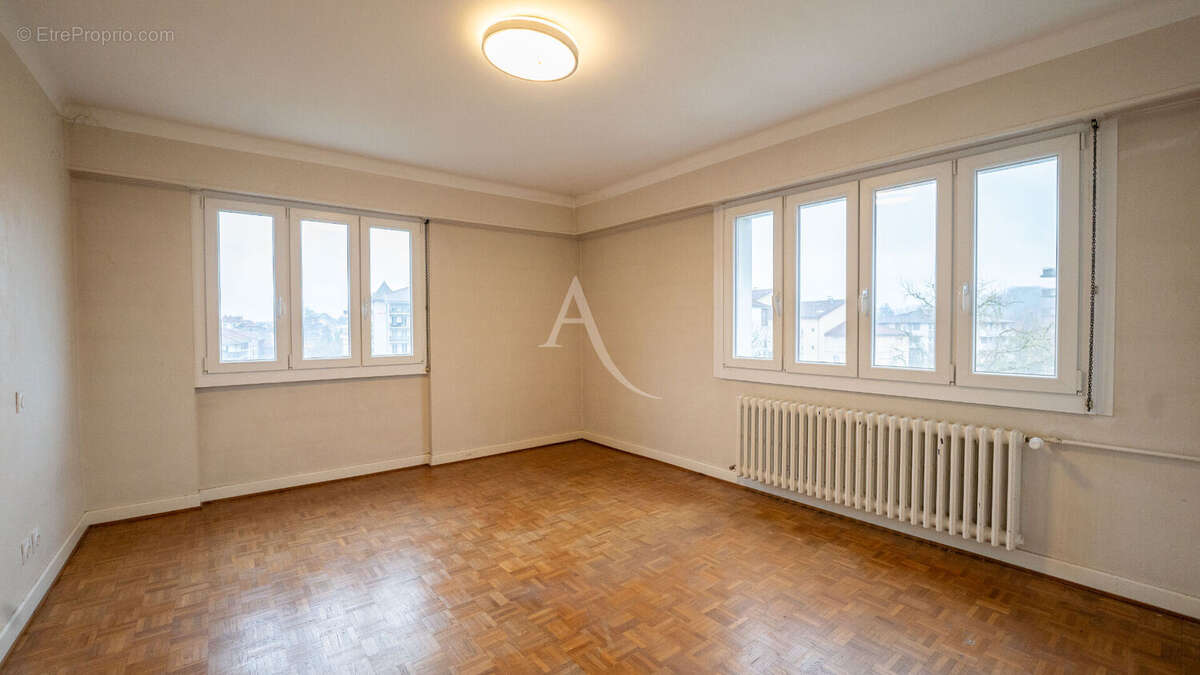 Appartement à SAINT-JULIEN-EN-GENEVOIS