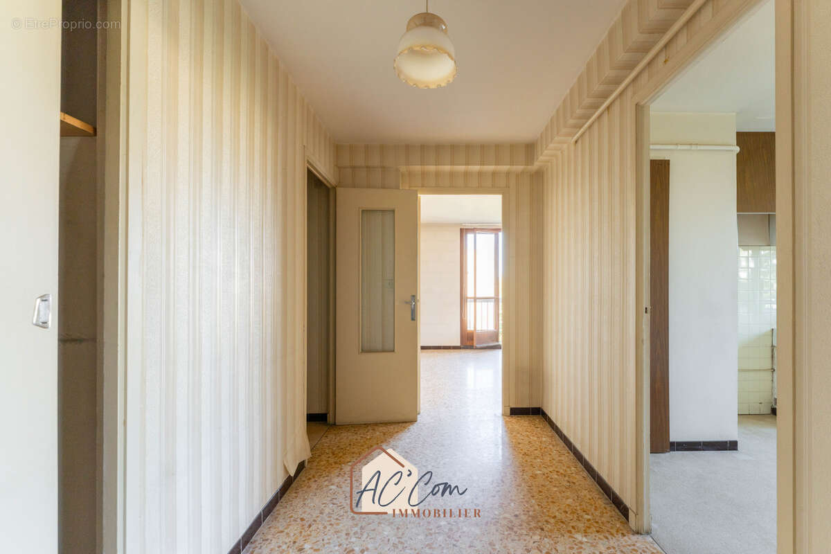 Appartement à MARSEILLE-12E