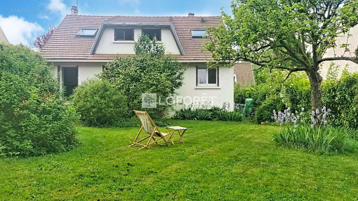 Maison à LUZARCHES