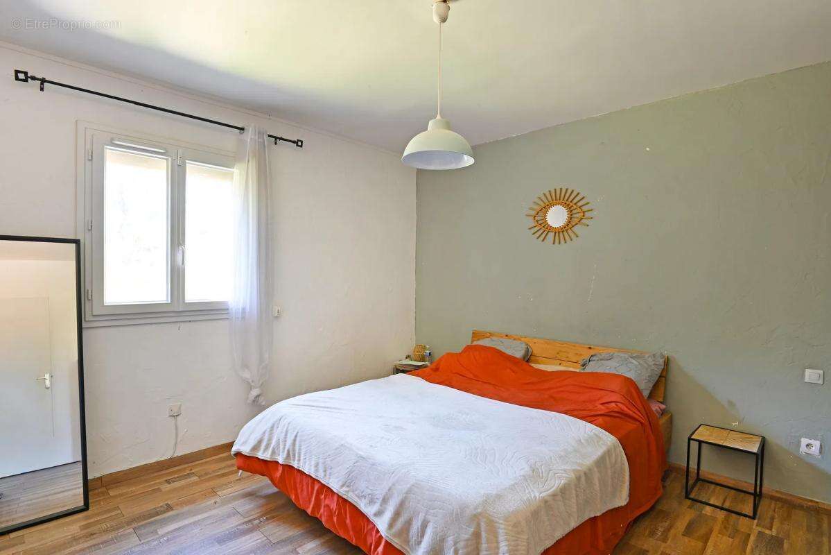 Maison à REDESSAN