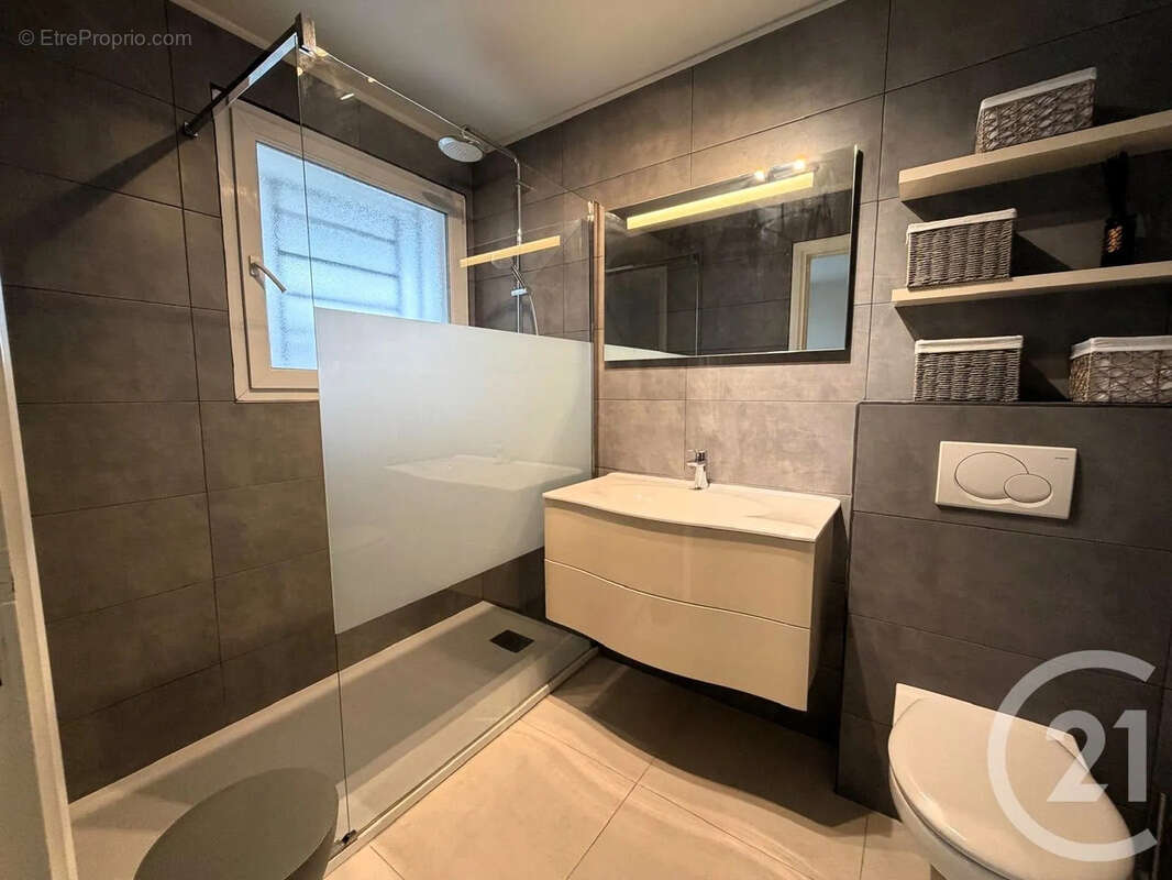 Appartement à LE CANNET